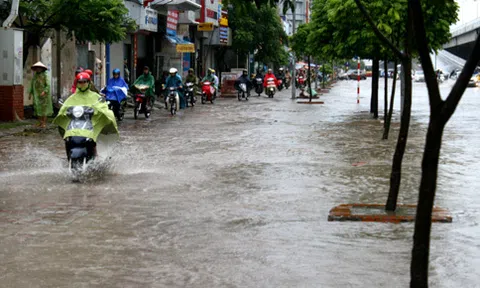 Dự báo thời tiết đêm nay và ngày mai, miền Bắc chuẩn bị đón mưa lớn